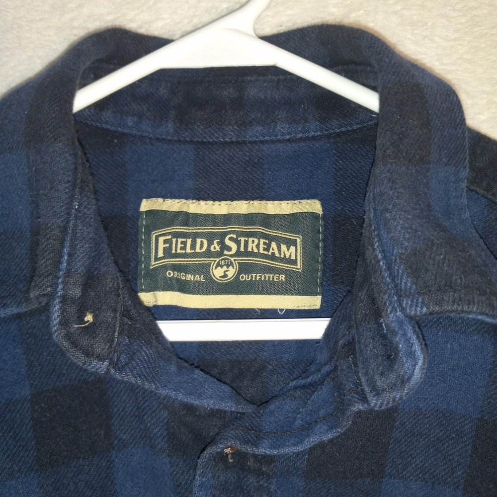 Vintage Field & Stream Mens Heavy Outdoors Flannel Shirt Med Blue Plaid 44 x 28